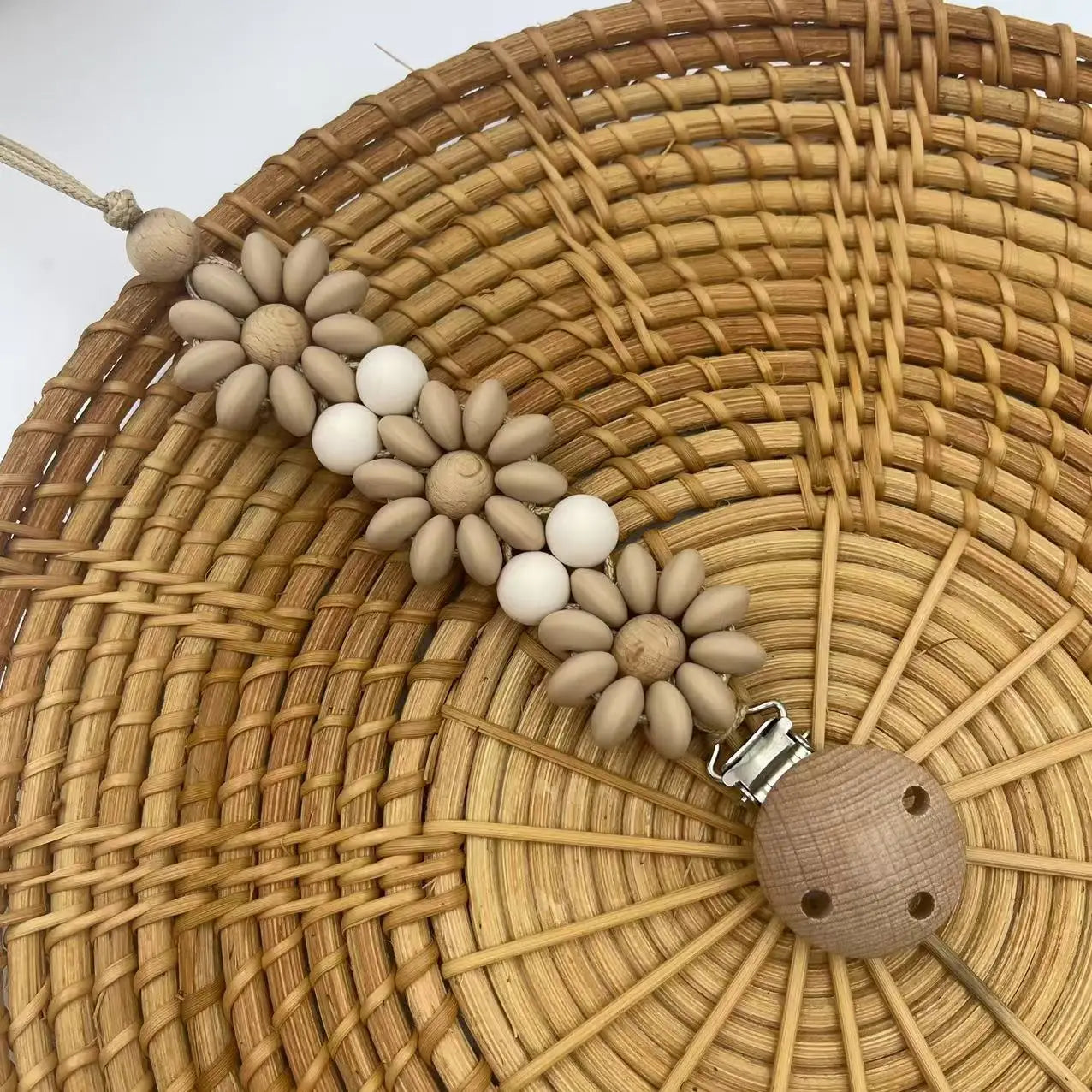 Attache tétine en silicone