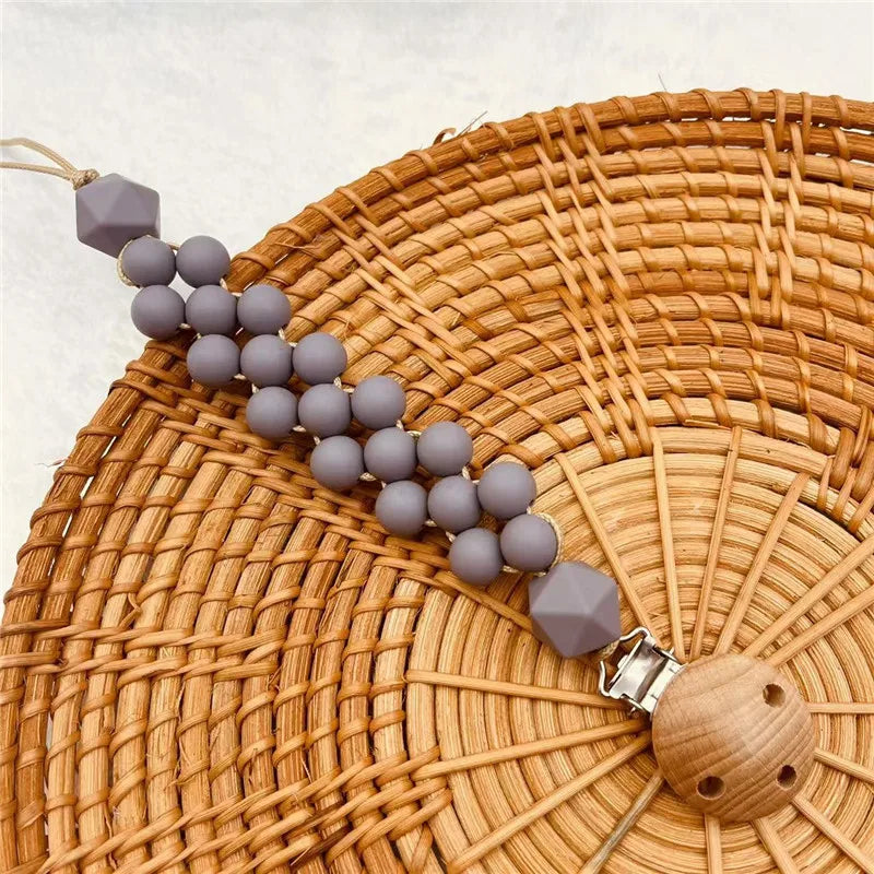 Attache tétine en silicone