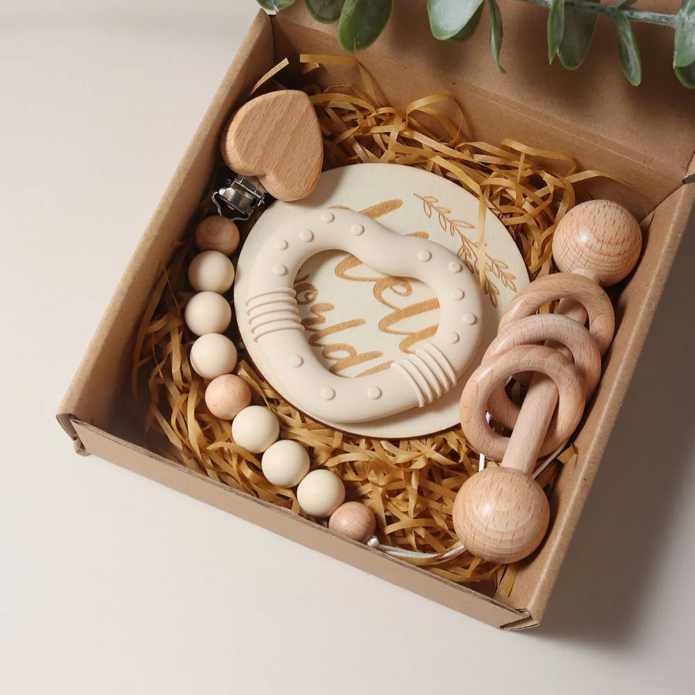 coffret naissance bébé anneau dentition étoile hochet bois