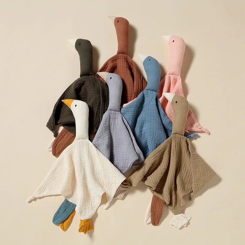 Doudou bébé cygne colorié en coton