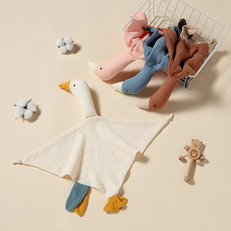 Doudou bébé cygne colorié en coton